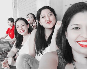 Meet your Posher, Lucy